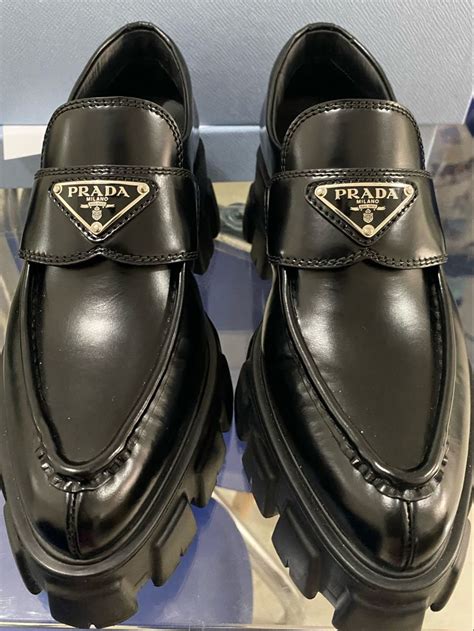 sapato mocassim prada|Mocassins Femininos Em Couro .